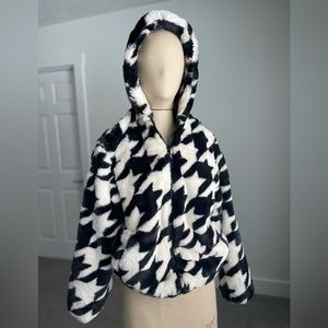 H&M houndstooth jacket